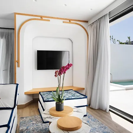 Cresanto Luxury 5* Imerovigli (Santorini)