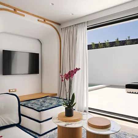 Cresanto Luxury Imerovigli (Santorini)